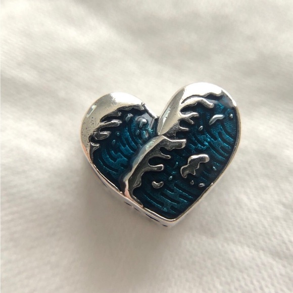 Sterling Silver Plated Pendant Charm - Picture 2 of 7